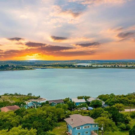 Sunset Ridge 2King Beds Lake Hot Tub Pool Canyon Lake Exterior photo