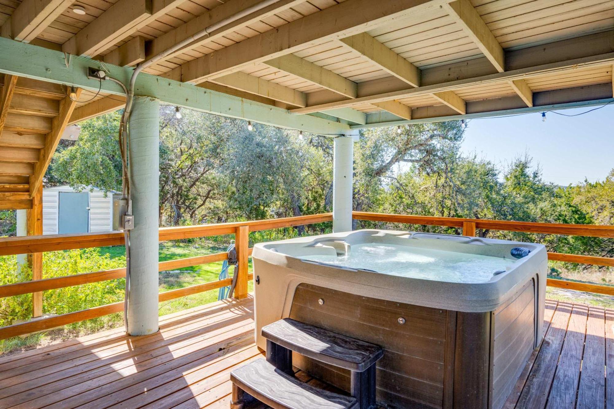 Sunset Ridge 2King Beds Lake Hot Tub Pool Canyon Lake Exterior photo