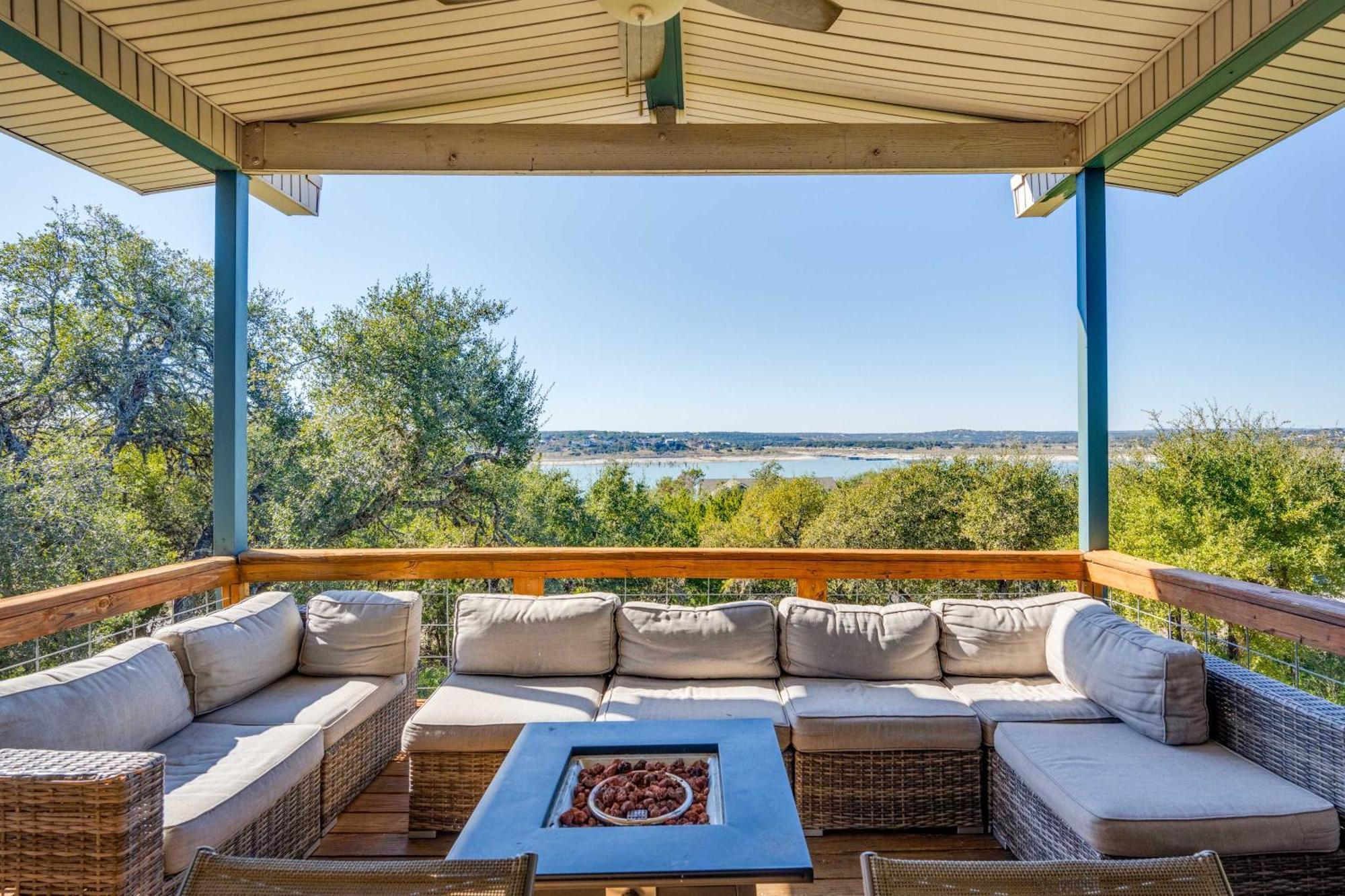 Sunset Ridge 2King Beds Lake Hot Tub Pool Canyon Lake Exterior photo